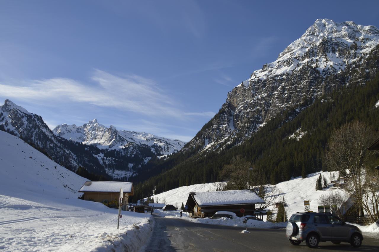 Hotel Restaurant Spillgerten Diemtigtal Schwenden Exteriör bild