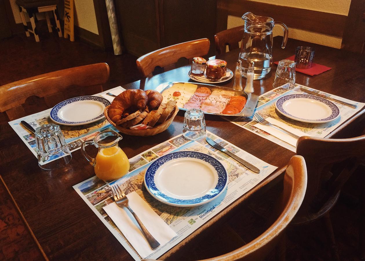 Hotel Restaurant Spillgerten Diemtigtal Schwenden Exteriör bild